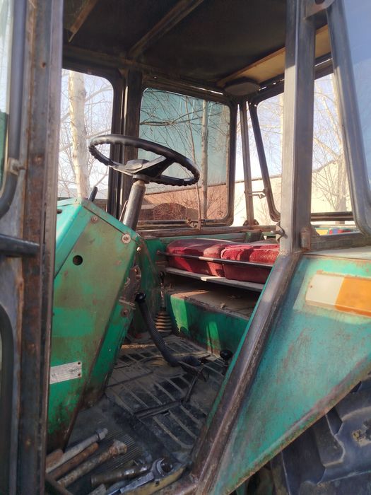 T40 sotiladi ttz kabina