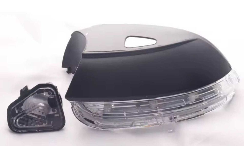 Capac semnalizare dreapta pentru oglinzile externă