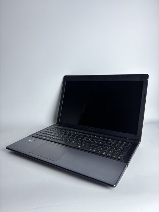 Ноутбук марки Asus с видеокартой офисный