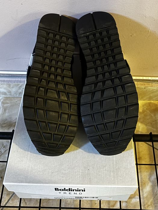 Кожени сникърси Baldinini