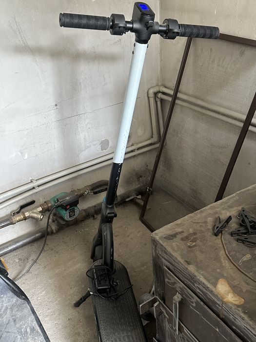 Электросамокат продам Срочно!