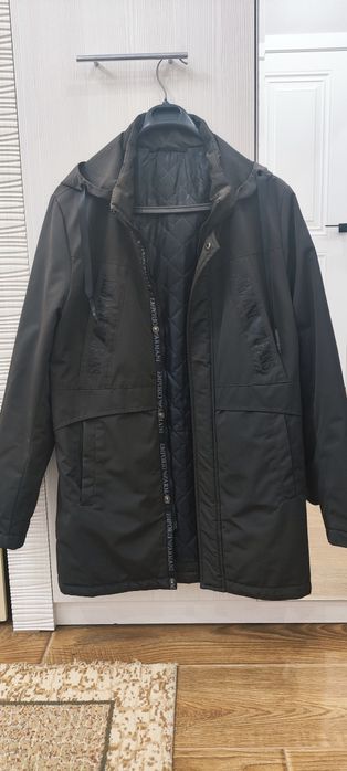 Куртка весенняя с капюшоном