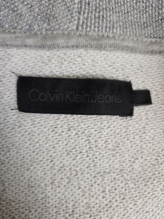 Calvin Klein, Solomon, Object