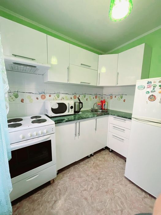 1-2 ком / час/ сутки/центр/ wi-fi.