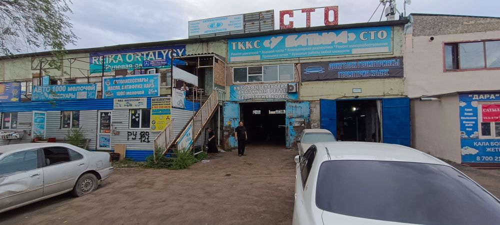 Сдам торговое  помещение на рынке