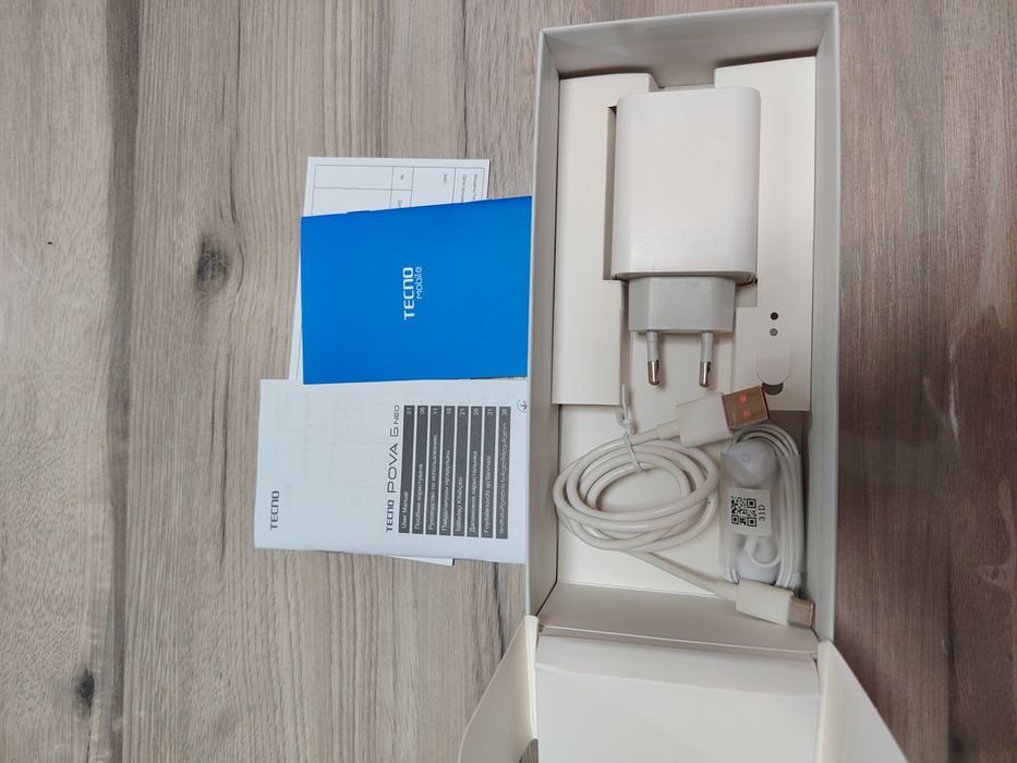 Продам мобильный телефон tecno pova 6 neo