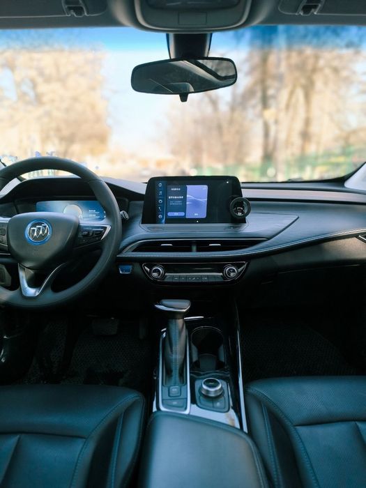 Buick Velite6 sotiladi