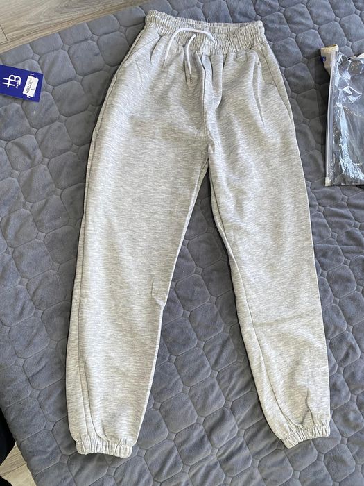 Спортивный трико новые