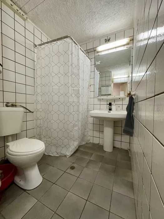 Двустаен имот в кв.Надежда 2