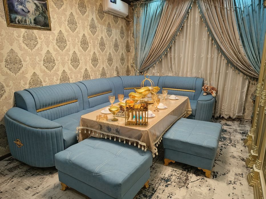 Продаётся Уголок