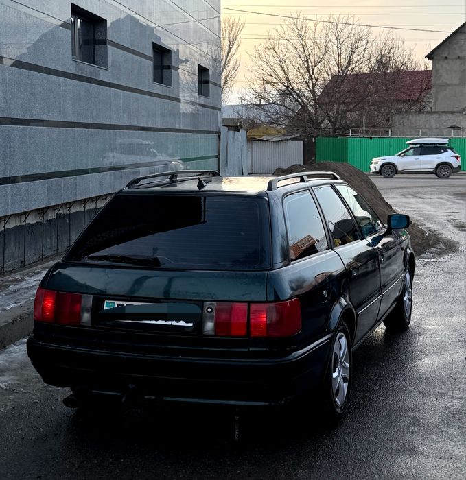 Ауди В4 сатылады/обменде бар