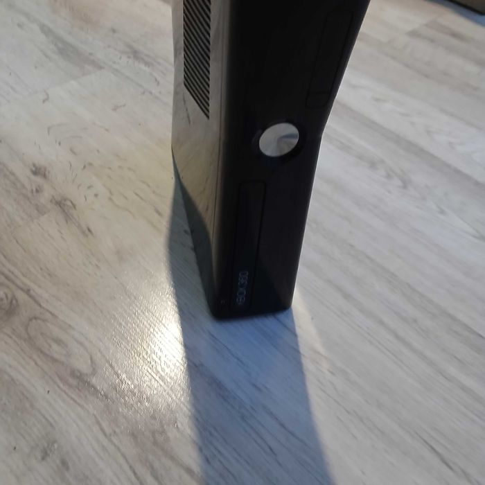 xbox 360 s edition , volan  esperanza xbox 360  ,camera foto digitala.