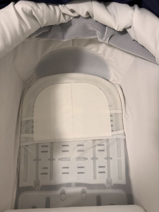 Продам коляску + зимний блок (люлька) Inglesina Италия