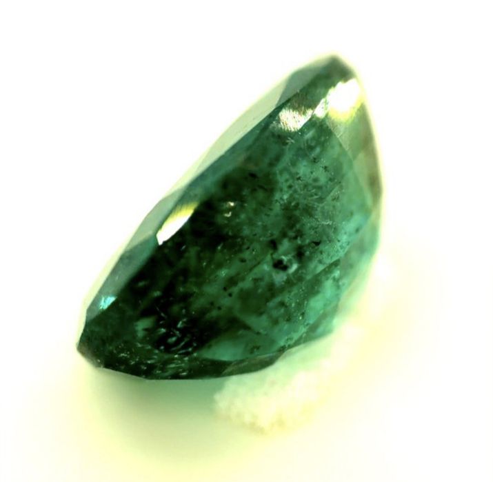 Vând Smarald Natural 4.98 ct Zambia  Piatră Prețioasă