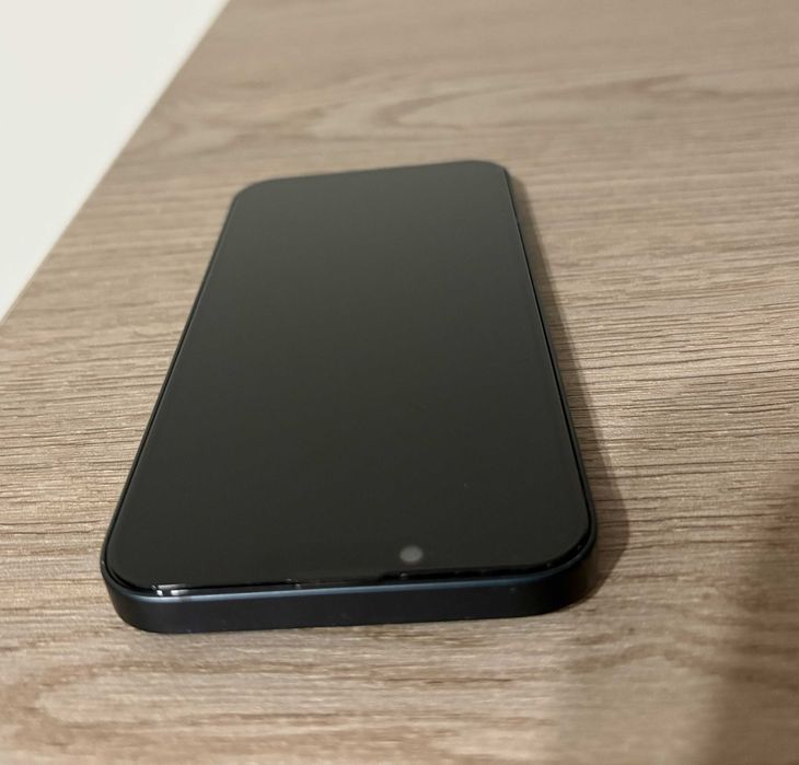 Telefon mobil Apple iPhone 13, 128GB, 5G, Midnight