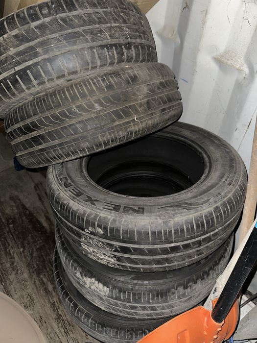 Продам резину летние 195/65/15