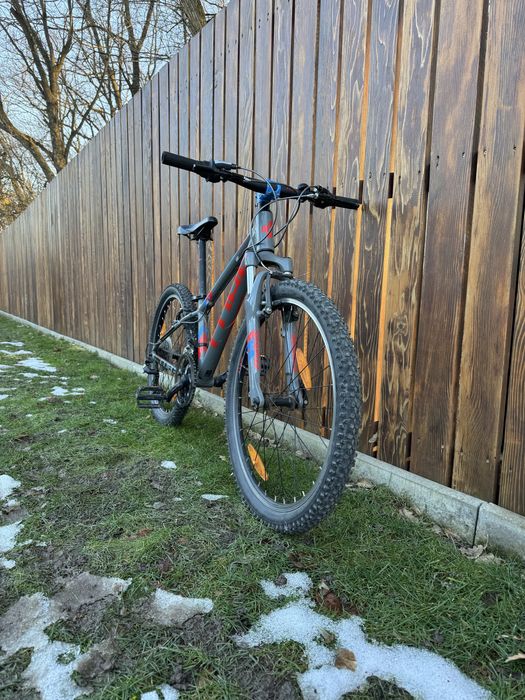 Bicicleta  copii CUBE KID 240 24"