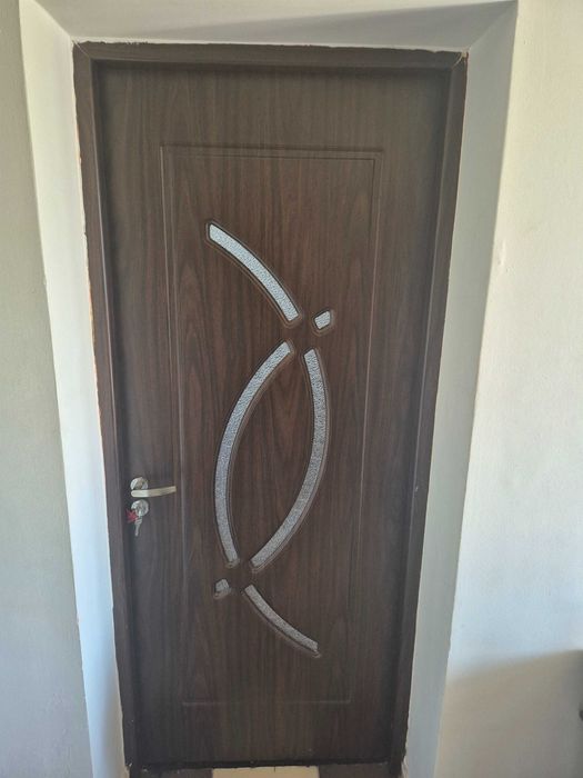 Casă + teren 2700 mp