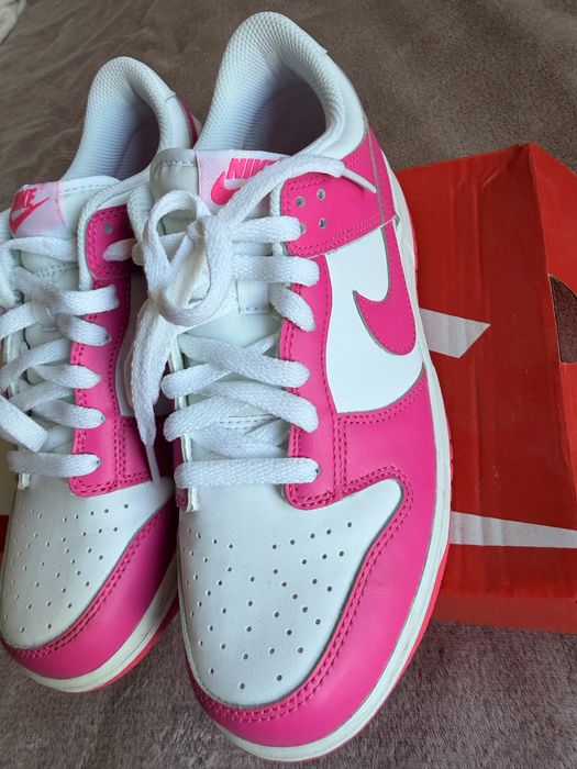 Маратонки WMNS NIKE COURT legacy lift