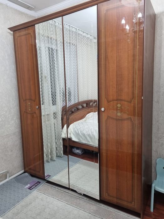 Продам спальный гарнитуры