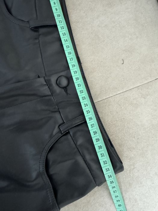 Pantaloni imitatie marimeaS