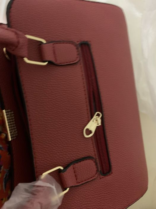 Сумка красный новый