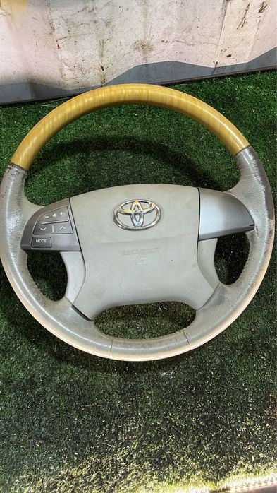 Привозной руль Toyota Estima