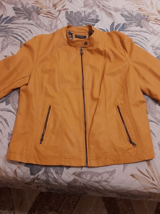 Пролетно яке за дами