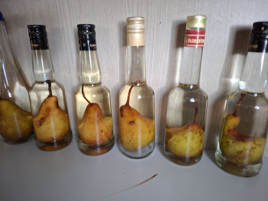 Sticla cu para înăuntru