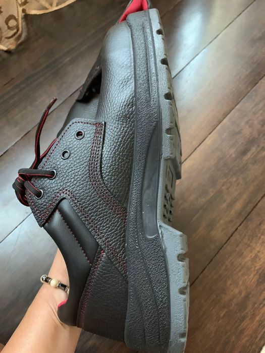 Продам мужскую обувь