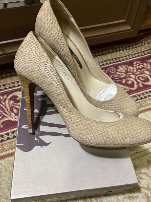 Женские туфли