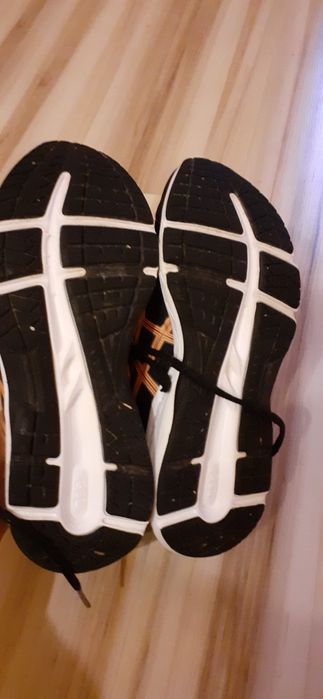 Ориг марат Asics N:36!