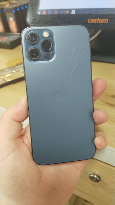 Iphone 12pro 128 гб,акб 78%