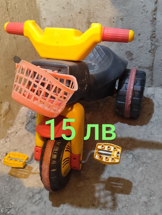 Децки играчки запазени