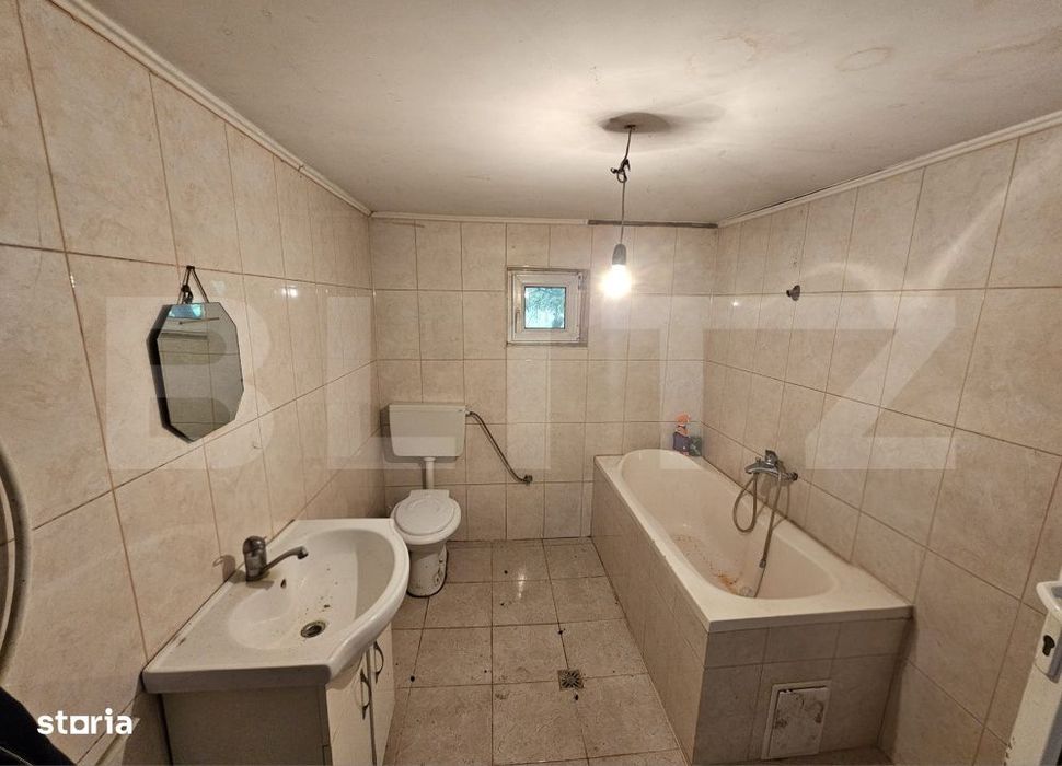 Casa de vanzare, 94 mp, teren intravilan 2.698 mp, Cisteiu de Mures