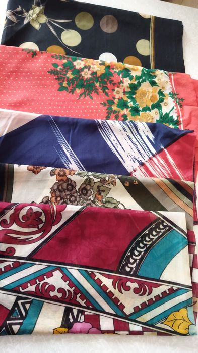 Платки разные...