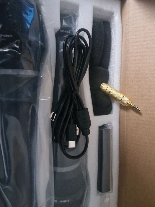 Микрофони-чисто нови