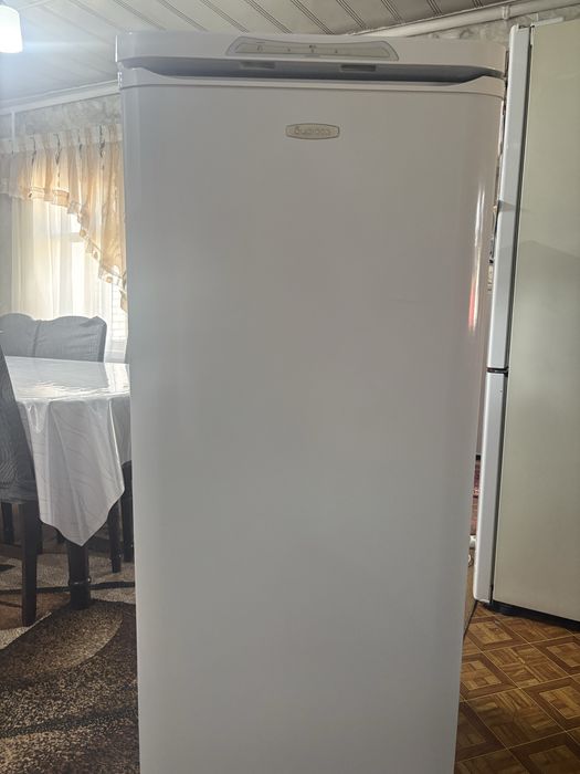 Продам б/у морозильник в рабочем состоянии