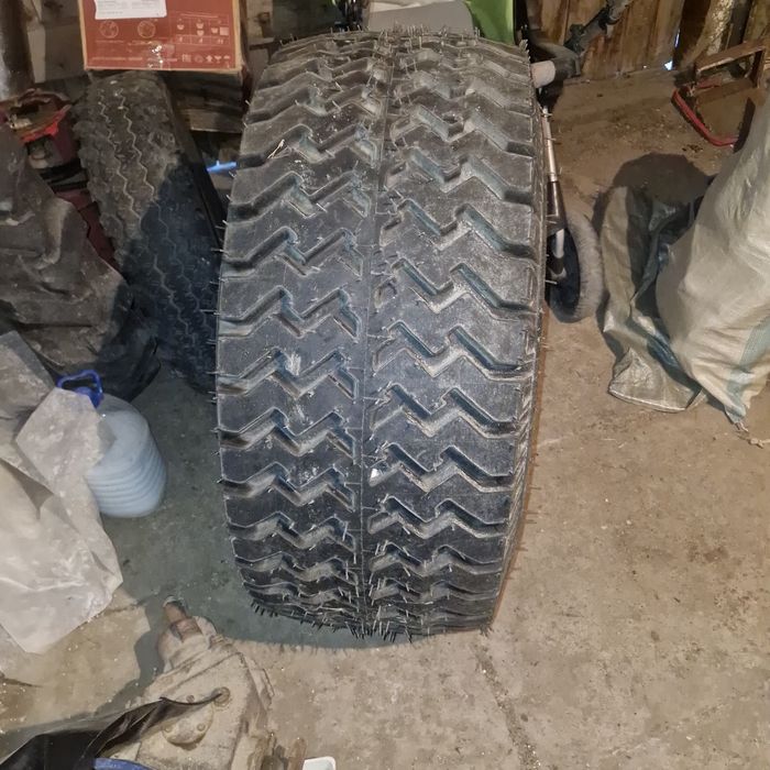 Доңғалақ сатылады. Продается колеса.