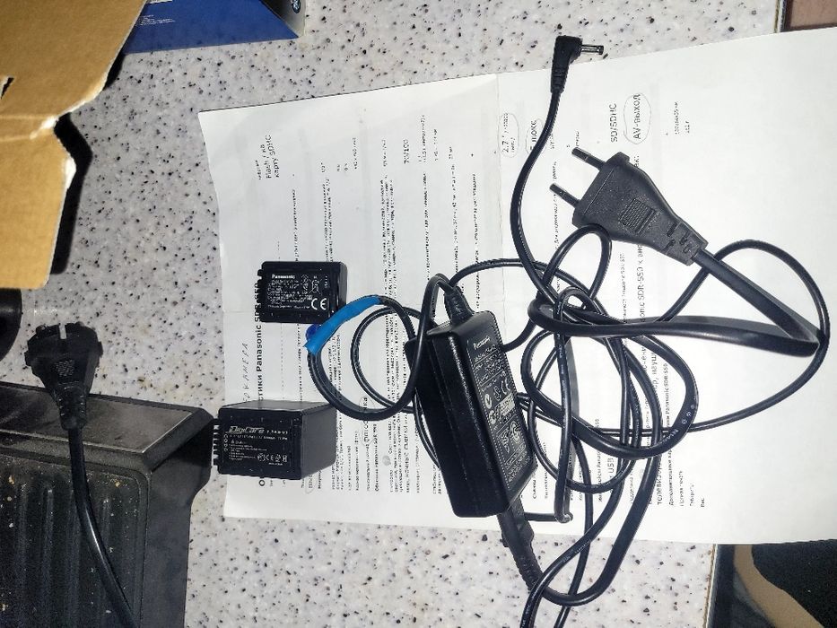 Продам видеокамеру продам