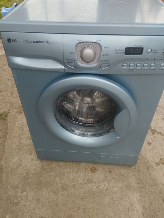 Продам стиральную машину