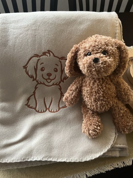 Плетена играчка кученце и одеяло