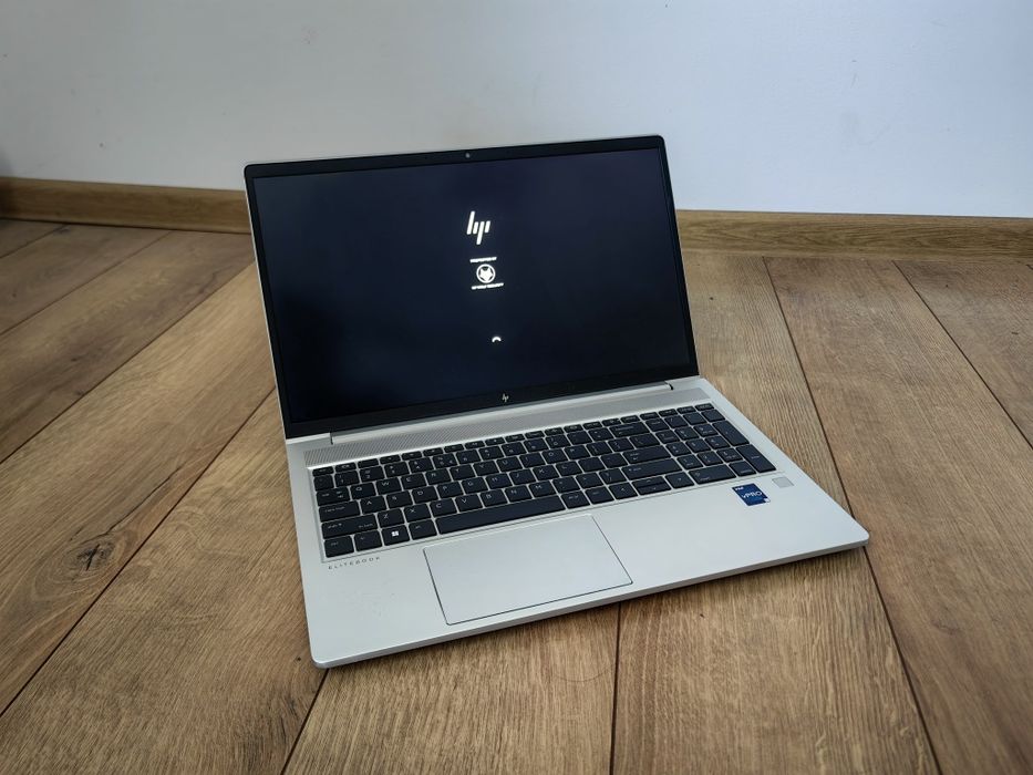 Laptop HP elite book 650G9