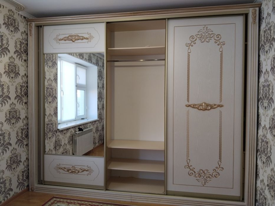 Продается шкаф купе