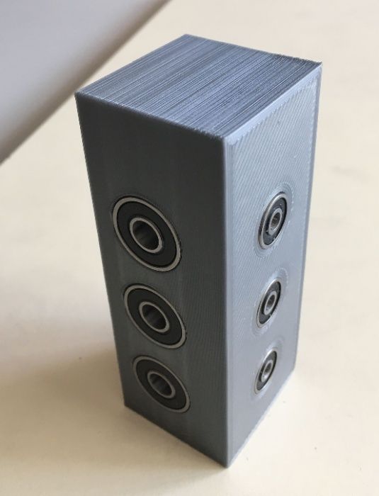 Sablon mobila plastic dur gri forma U ericsoane gauri 4/7mm v.2