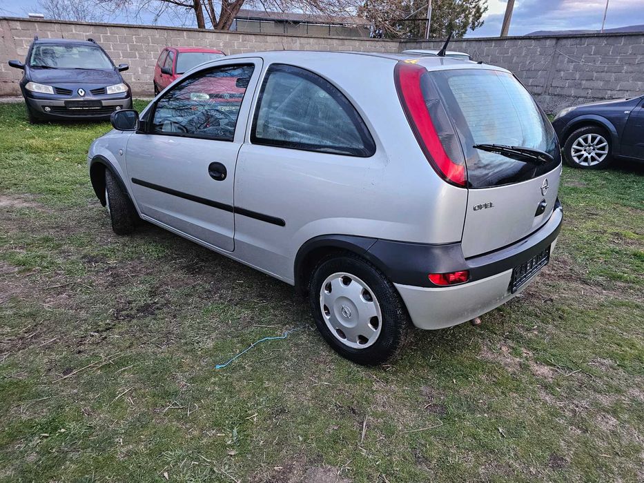 Опел Корса 1.2 Климатик