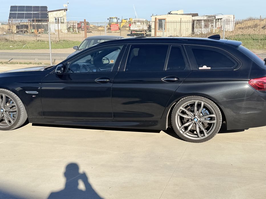 Bmw m550d f11 LCI blacksapphire  individual 381cp