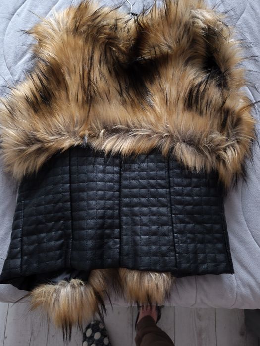 Дамски кожен елек