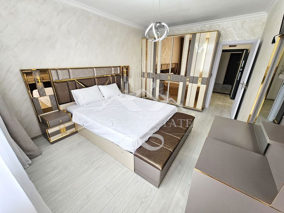 Продава се Двустаен апартамент в Велинград - 74 кв.м за 1802 €/кв.м - Снимка #4