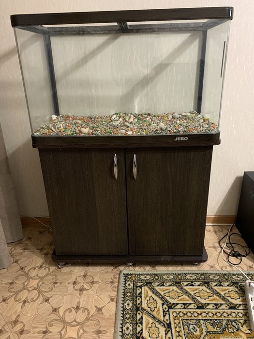 Продам аквариум на 150 литров